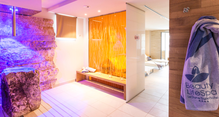 Ponte 1 Maggio a Le Dune Suite Hotel