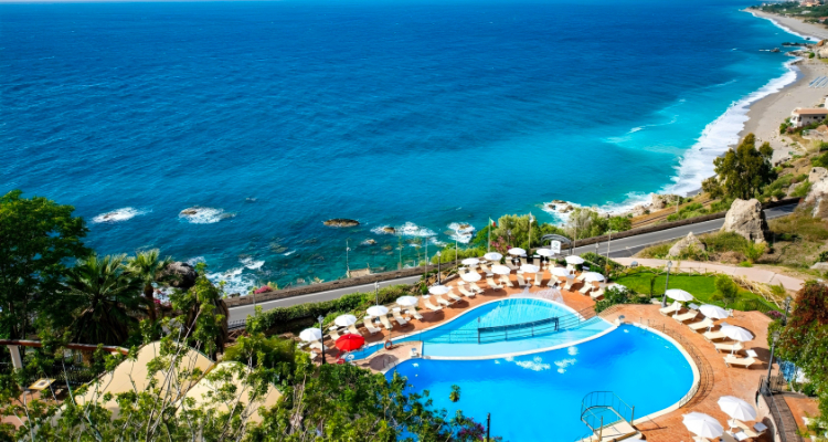 CDS Baia Taormina****s