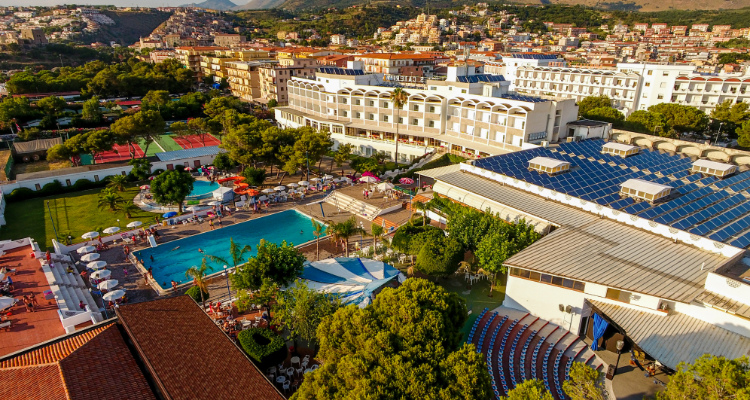 SANTA CATERINA  VILLAGE