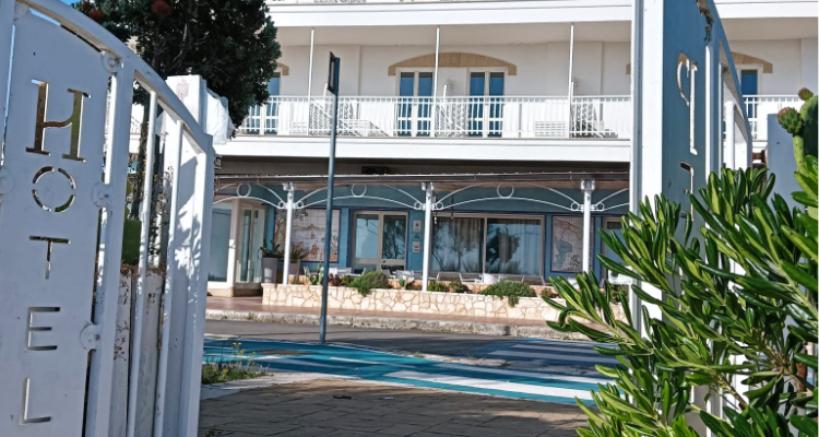 MAPO HOTEL CLUB PERLA